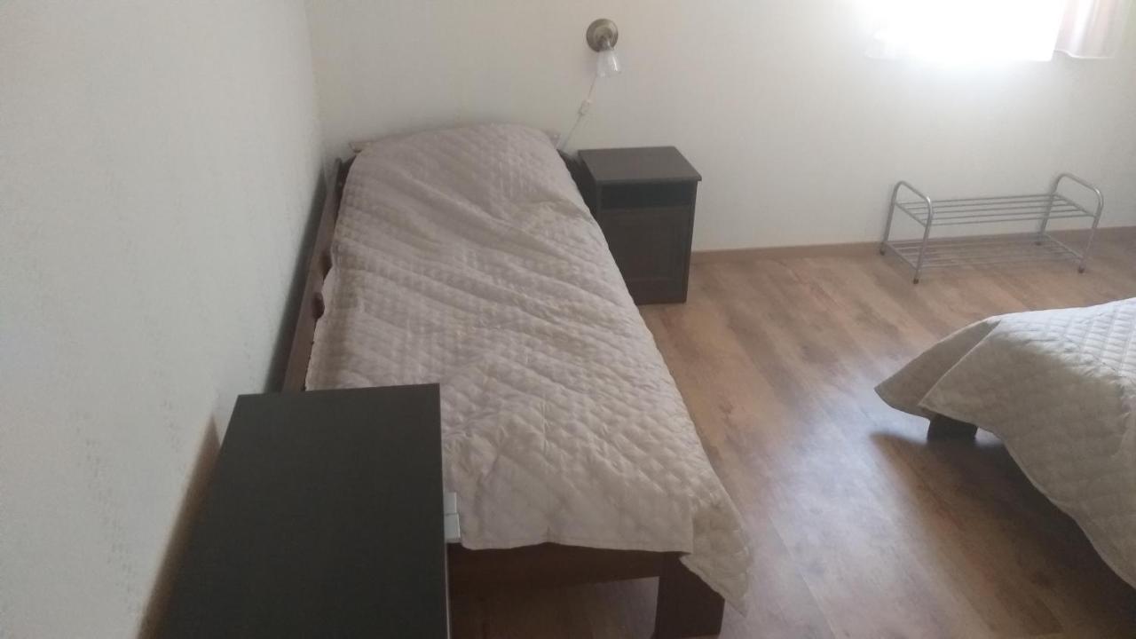 Karpatia Vendeghaz 1201 Budapest Extérieur photo